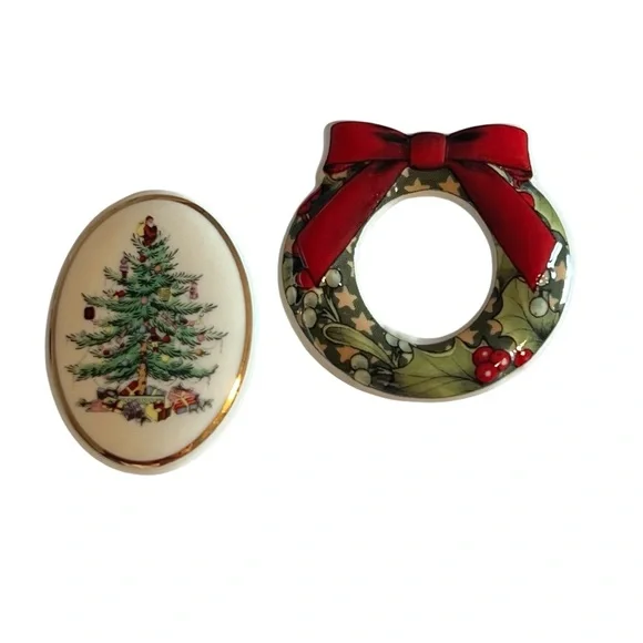 Two Spode Christmas Brooches Tree Brooch Wreath Brooch Lot Bundle - Picture 1 of 7